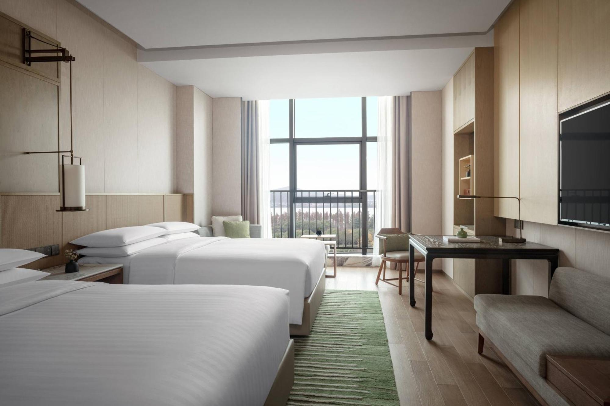 Wuxi Marriott Hotel Lihu Lake Buitenkant foto
