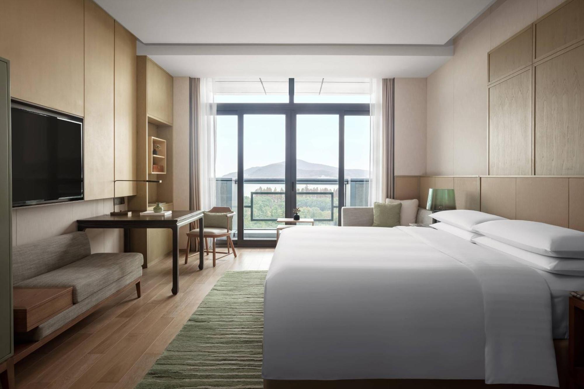 Wuxi Marriott Hotel Lihu Lake Buitenkant foto